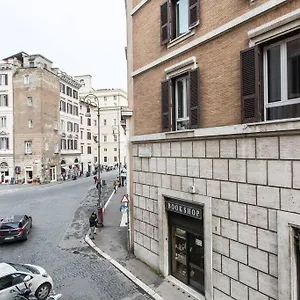  Apartment Navona Atmosphere A Few Meters From Piazza Navona !!