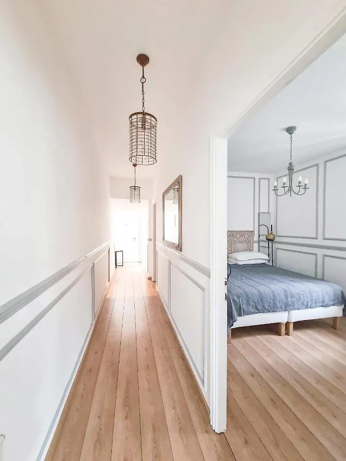 Via Vittoria Quattro Apartment Rome Italy